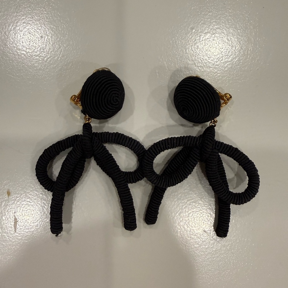 Rebecca de Ravenel Claudia bow clip-on earrings in black